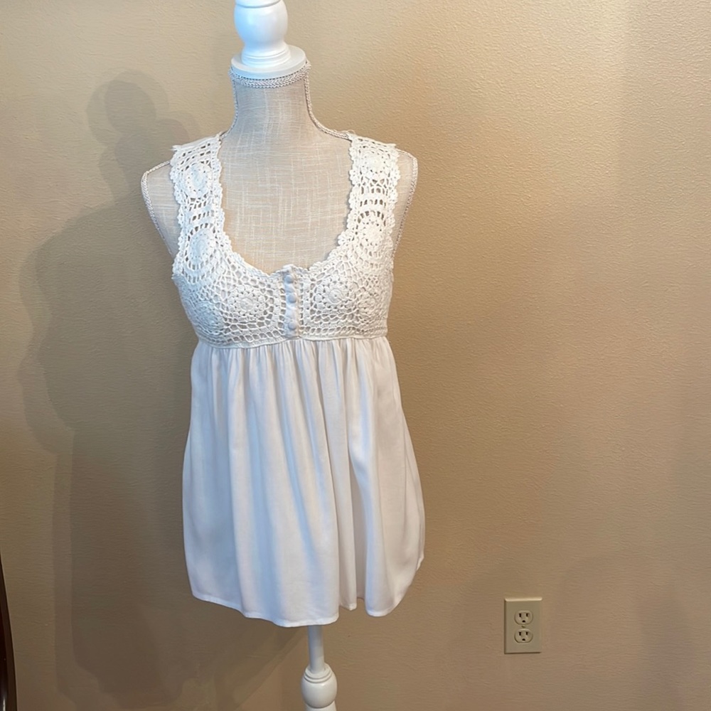 Twenty One Sexy white WOMENS Baby Doll Sleeveless Top size medium